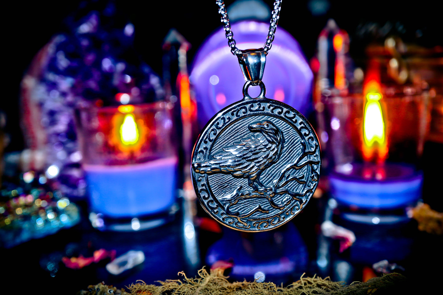Raven Totem Silver Pendant High Quality Amulet Necklace with Chain!