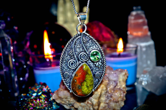 Chrysoprase Gemstone Amulet Necklace 925 Silver Jewelry Pendant