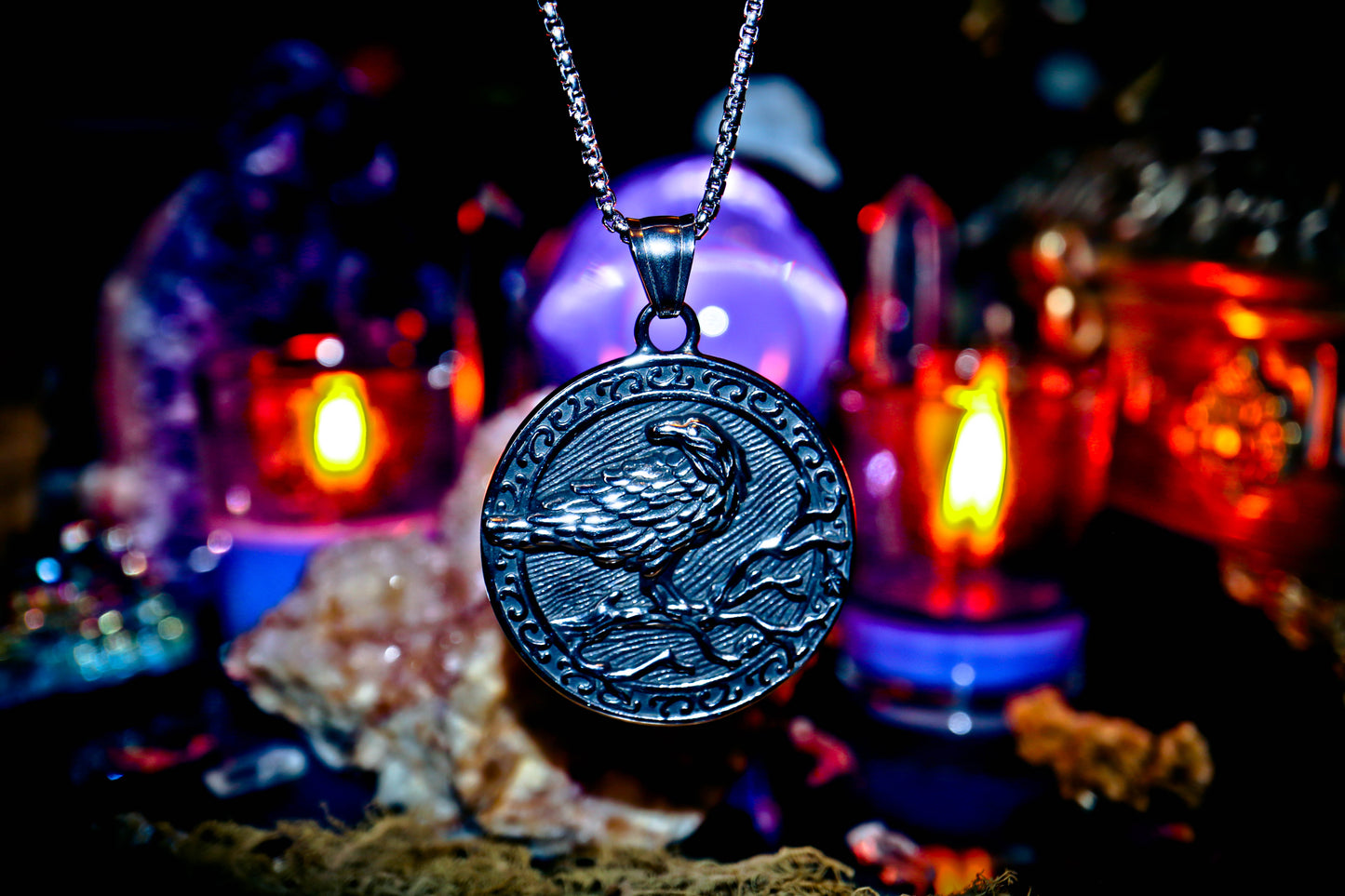 Raven Totem Silver Pendant High Quality Amulet Necklace with Chain!
